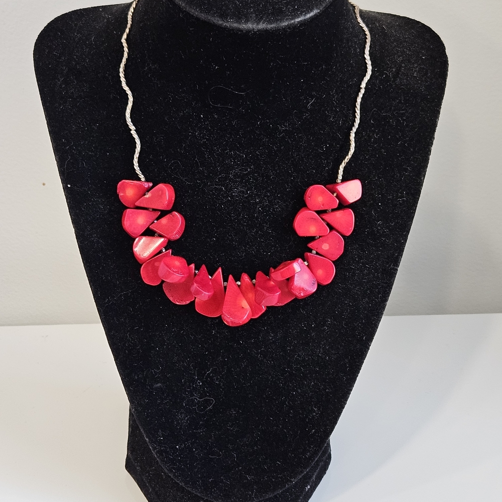 Red vintage Sponge Coral Silver Necklace